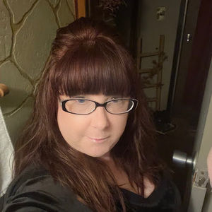 Meet your Posher, Connie